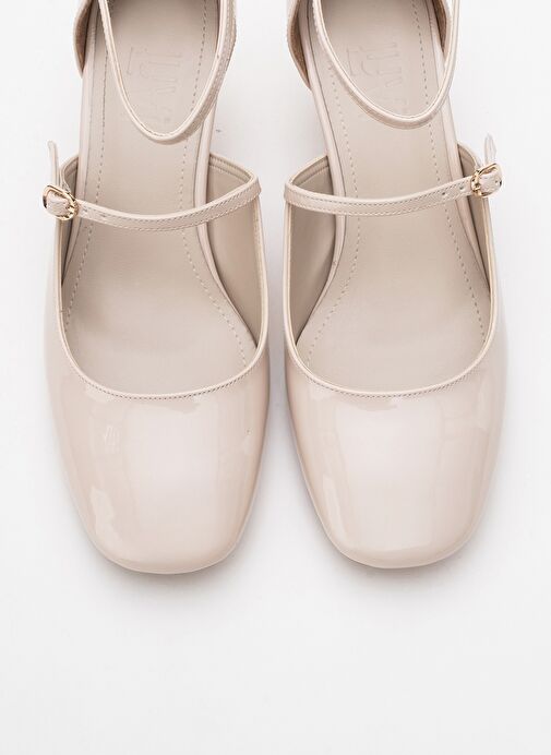 EMLY Ekru Rugan Küt Burunlu Kadın Kısa Topuklu Ayakkabı - Görsel 3