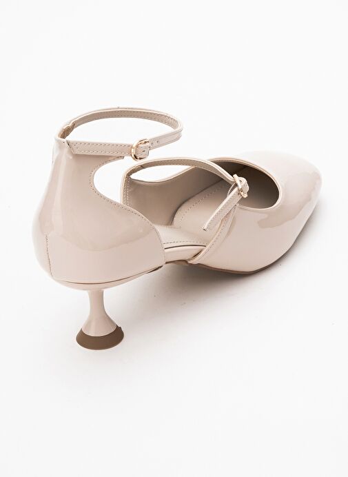 EMLY Ekru Rugan Küt Burunlu Kadın Kısa Topuklu Ayakkabı - Görsel 6