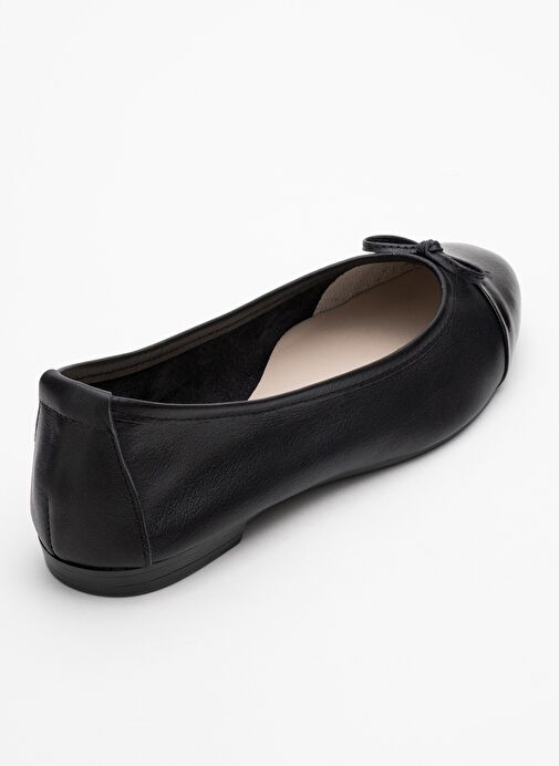 JENS Siyah-Siyah Cilt Hakiki Deri Fiyonklu Kadın Babet Ayakkabı - Görsel 5