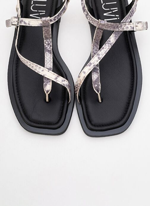 JAMİE Siyah Beyaz Desenli Hakiki Deri Kadın Parmak Arası Sandalet - Görsel 3