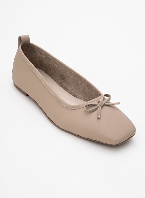 SOSA Bej Cilt Hakiki Deri Küt Burunlu Fiyonklu Kadın Babet Ayakkabı - Görsel 4