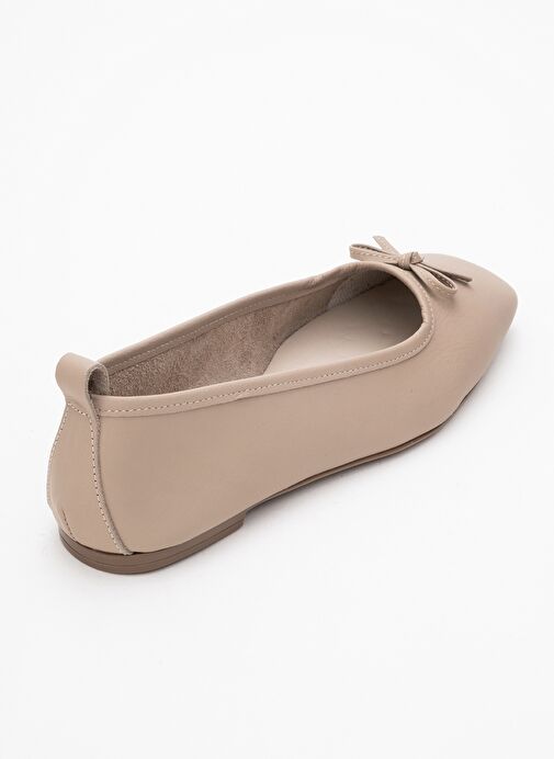 SOSA Bej Cilt Hakiki Deri Küt Burunlu Fiyonklu Kadın Babet Ayakkabı - Görsel 6