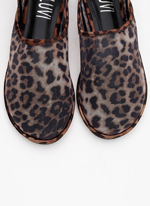 SHEN Siyah Sarı Desenli Fileli Burnu Kapalı Kadın Sandalet - Görsel 3