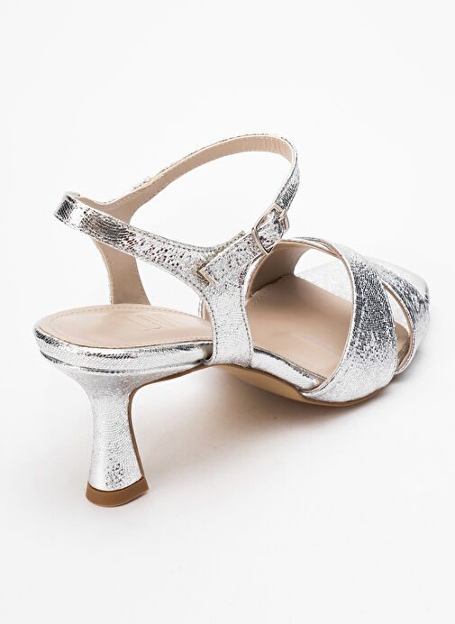 MELİN Gümüş Desenli Çapraz Bantlı Kadın Topuklu Ayakkabı - Görsel 6