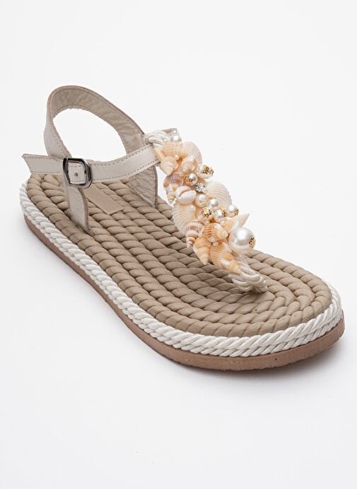 LELY Bej Deniz Kabuklu Hakiki Deri Kadın Parmak Arası Sandalet - Görsel 4