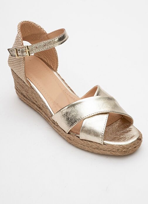 MİRİA Altın Hakiki Deri Çapraz Bantlı Kadın Dolgu Topuklu Sandalet - Görsel 4