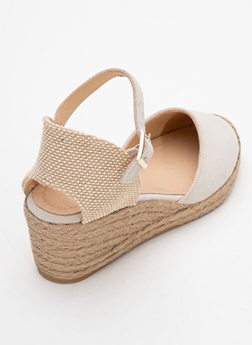 ALDEA Bej Süet Hakiki Deri Kadın Dolgu Topuk Sandalet - Görsel 6