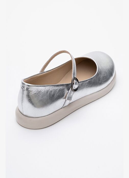 ANİSA Metalik Gümüş Bantlı Hakiki Deri Kadın Babet Ayakkabı - Görsel 6