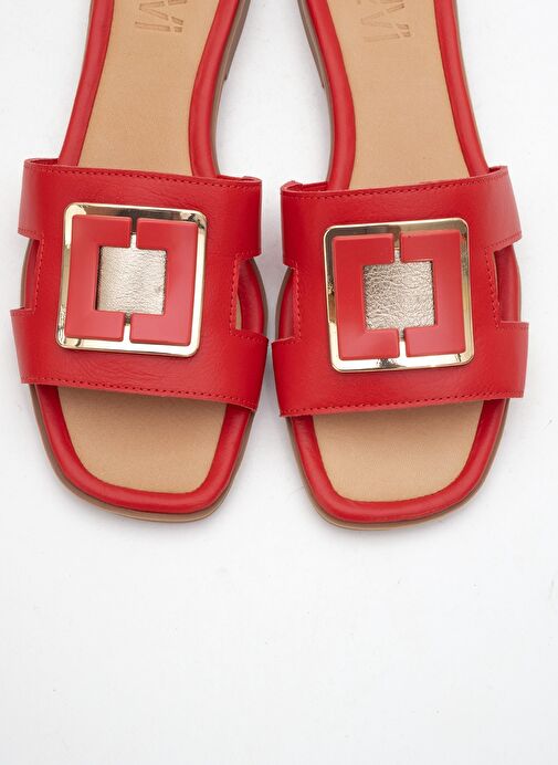MİLLİE Kırmızı Hakiki Deri Tokalı Kadın Terlik - Görsel 3