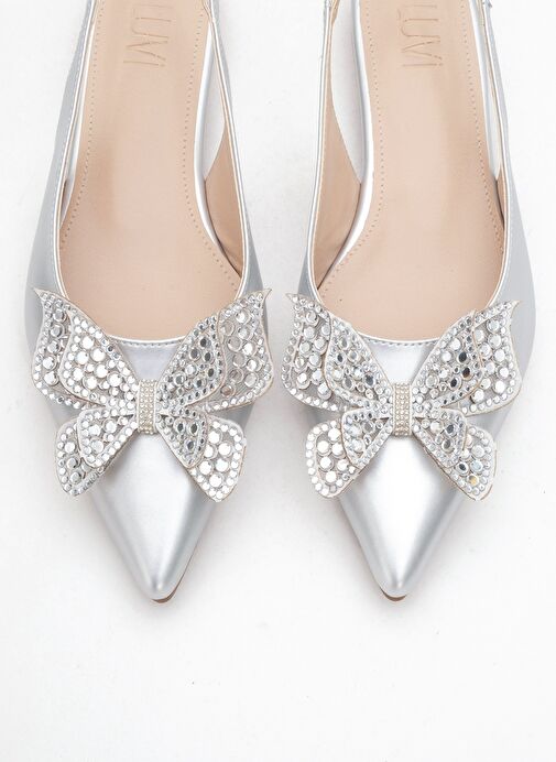 ORIOL Gümüş Cilt Kelebek Taşlı Sivri Burun Arkası Açık Kadın Babet Ayakkabı - Görsel 3