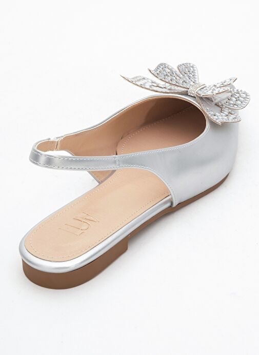 ORIOL Gümüş Cilt Kelebek Taşlı Sivri Burun Arkası Açık Kadın Babet Ayakkabı - Görsel 6