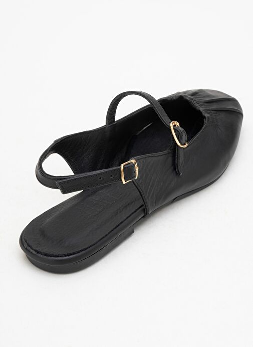 BRITNEY Siyah Hakiki Deri Önü Kapalı Kadın Sandalet - Görsel 6