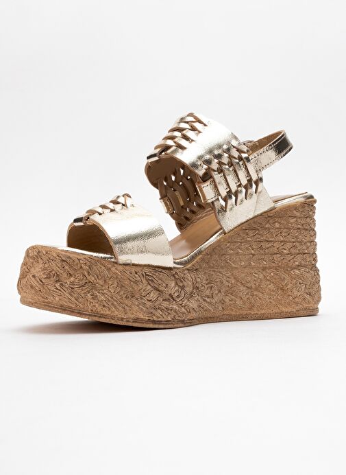 OLİEN Altın Cilt Hakiki Deri Kadın Dolgu Topuklu Sandalet - Görsel 5