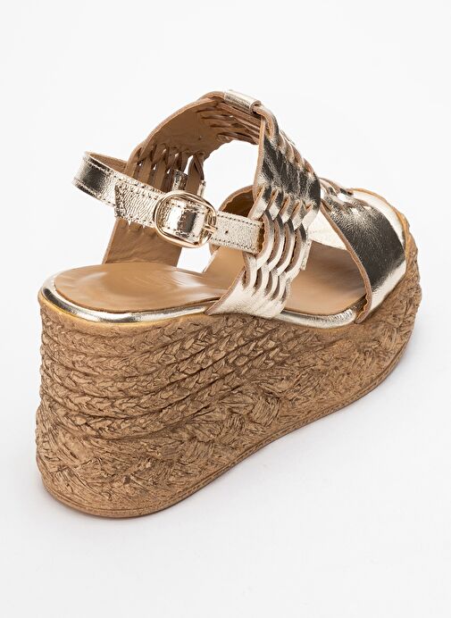 OLİEN Altın Cilt Hakiki Deri Kadın Dolgu Topuklu Sandalet - Görsel 6