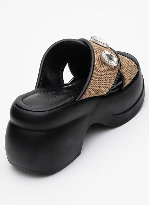 GIEV Siyah Hasır Taşlı Dolgu Tabanlı Kadın Terlik - Görsel 6