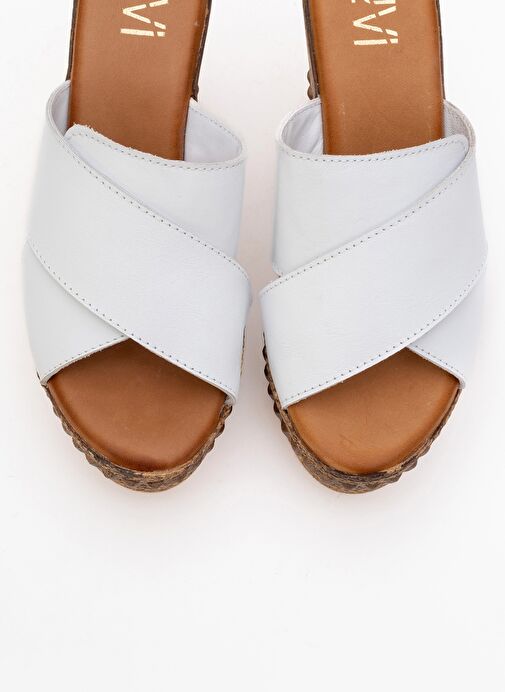 LOIS Beyaz Cilt Hakiki Deri Kadın Dolgu Topuklu Terlik - Görsel 2
