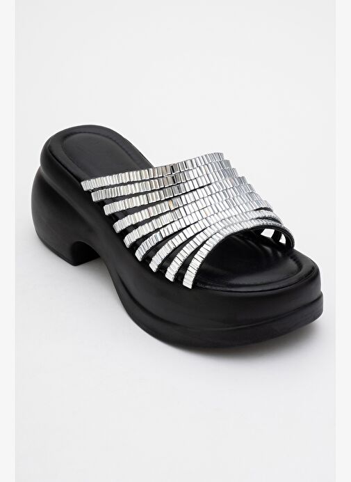 FIERRO Siyah Gümüş Taşlı Dolgu Tabanlı Kadın Terlik - Görsel 4