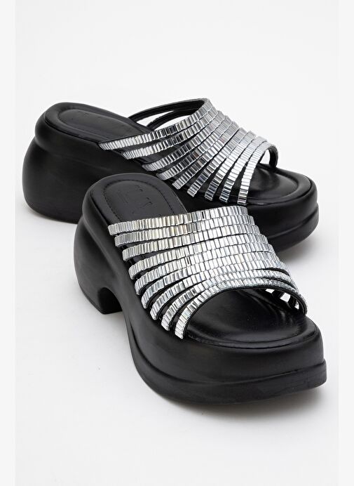 FIERRO Siyah Gümüş Taşlı Dolgu Tabanlı Kadın Terlik - Görsel 2