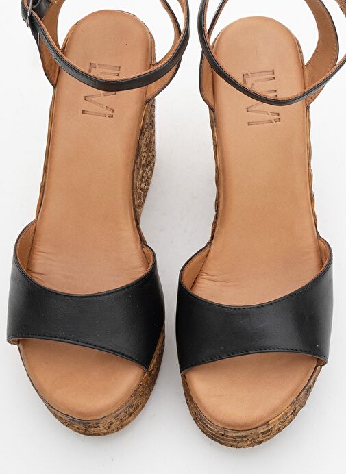 ELSIE Siyah Cilt Hakiki Deri Kadın Dolgu Topuklu Sandalet - Görsel 3