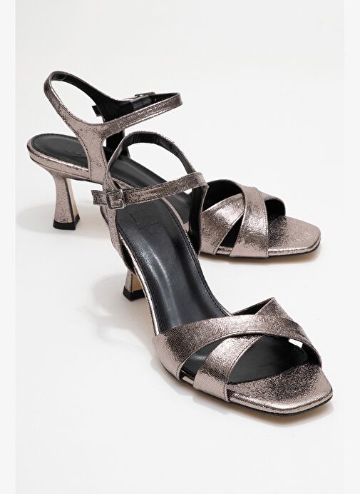 MELİN Platin Desenli Çapraz Bantlı Kadın Topuklu Ayakkabı - Görsel 2