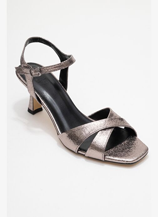 MELİN Platin Desenli Çapraz Bantlı Kadın Topuklu Ayakkabı - Görsel 4