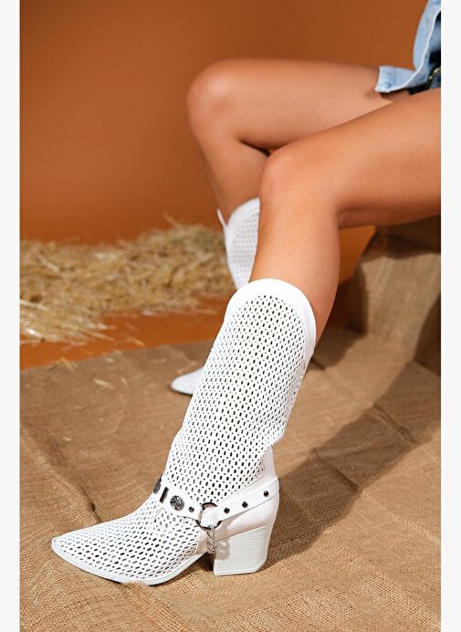 LIZA Beyaz Cilt Kemerli Kalın Topuklu Kadın Yazlık Çizme - Görsel 8