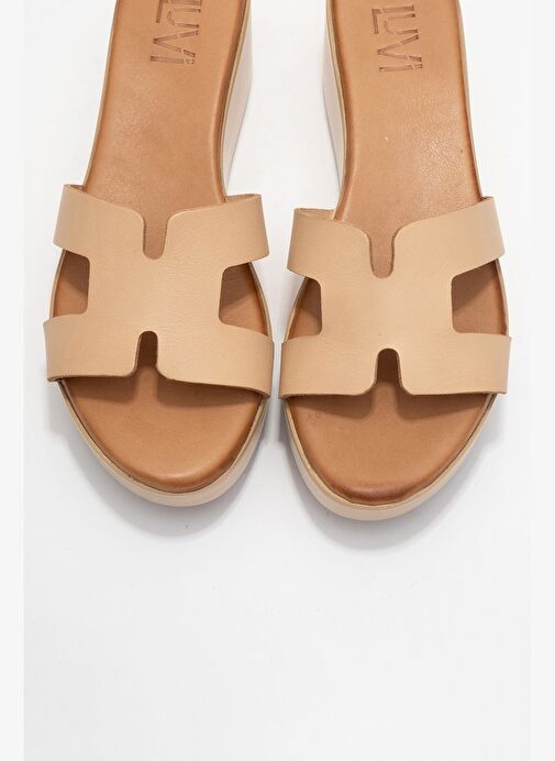LIA Koyu Bej Cilt Hakiki Deri Kadın Dolgu Topuklu Terlik - Görsel 3