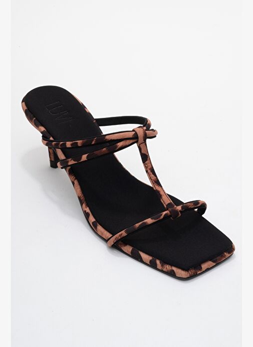 MOCHA Siyah Sarı Desenli Kare Burunlu İnce Bantlı Kadın Topuklu Terlik - Görsel 3