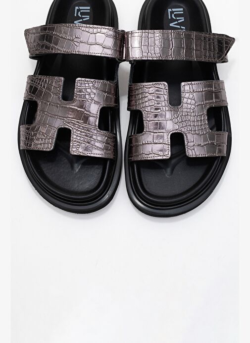 LOANA Platin Baskı Hakiki Deri Kadın Terlik - Görsel 3