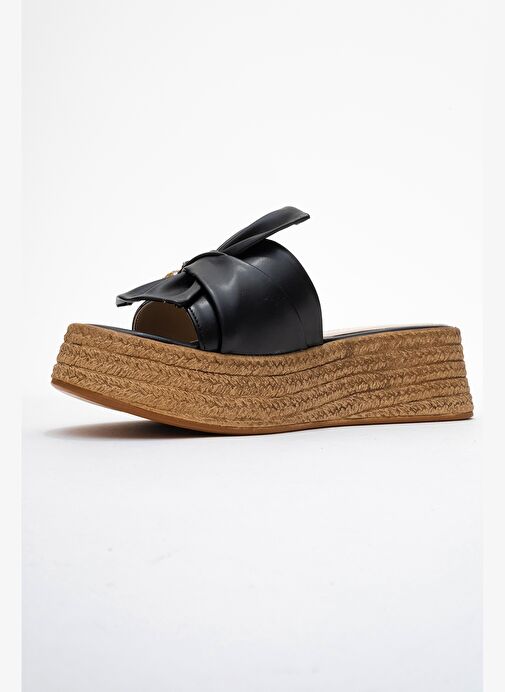 SHARA Siyah Fiyonklu Arı Tokalı Dolgu Tabanlı Kadın Terlik - Görsel 5