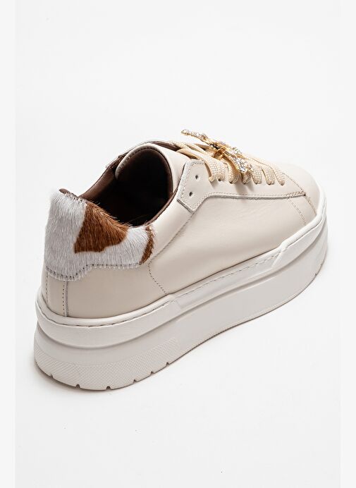 LAREN Ekru Cilt Hakiki Deri Tokalı Kadın Günlük Spor Ayakkabı - Görsel 6