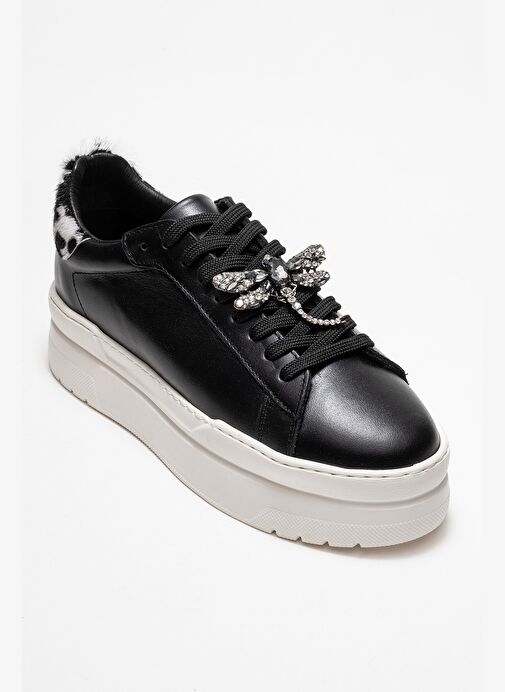 LAREN Siyah Cilt Hakiki Deri Tokalı Kadın Günlük Spor Ayakkabı - Görsel 4