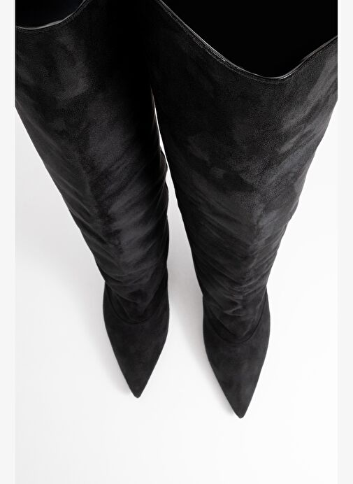 ZACH Siyah Süet Diz Üstü Kadın Kısa Topuklu Çizme - Görsel 3