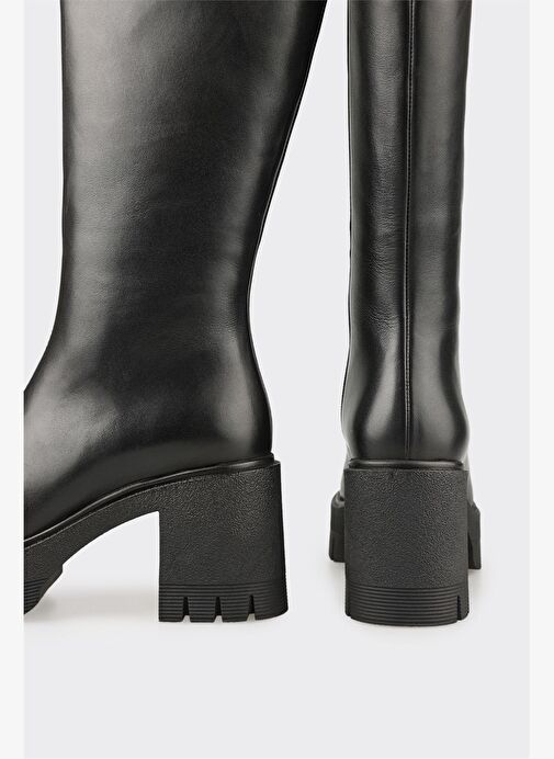 Siyah Deri Kadın Çizme - Görsel 5