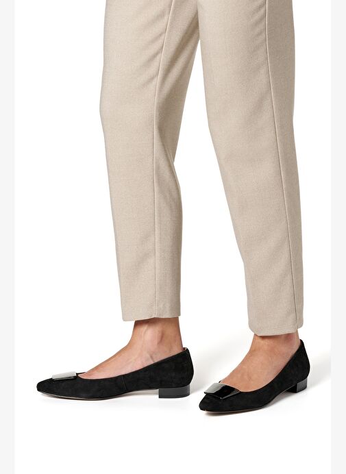 Geox Kadın Siyah D Gıselda15 Rugan Deri Klasik Babet D56YUA021HHC9999 - Görsel 3