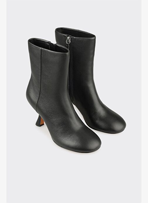 Siyah Deri Kadın Klasik Bot - Görsel 3