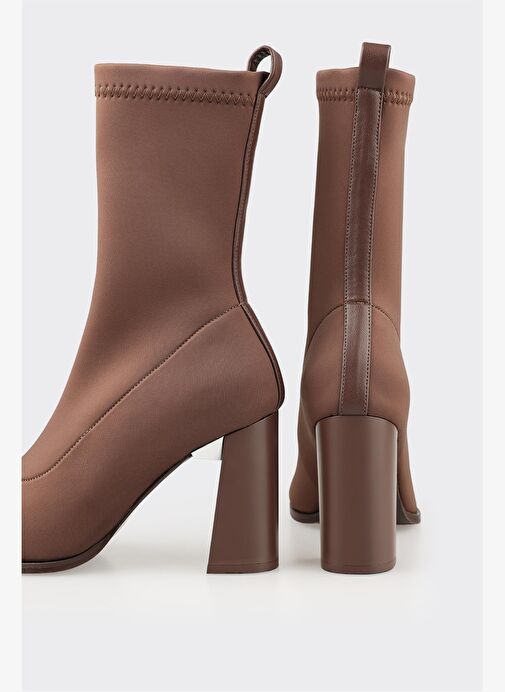 Kahve Kadın Klasik Bot - Görsel 5