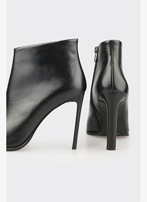 Siyah Deri Kadın Klasik Bot - Görsel 5