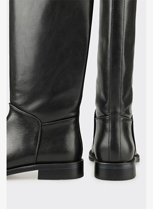 Siyah Deri Kadın Çizme - Görsel 5