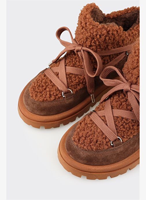 Kahve Deri Kadın Spor Bot - Görsel 5