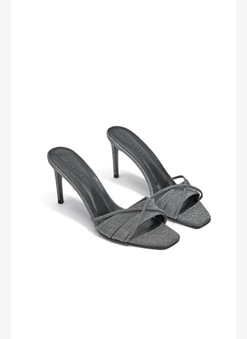 Merly Simli 8 Cm Topuklu Terlik - Görsel 3