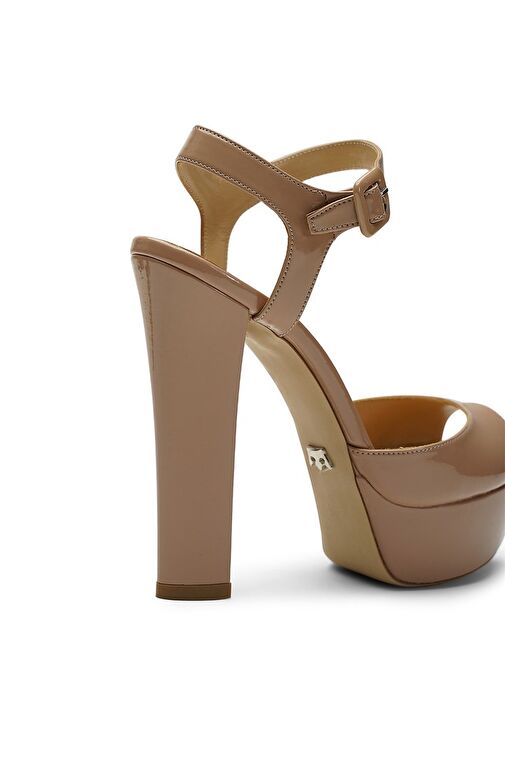 Jabotter Siyah Kadın Rugan Platform Topuklu Ayakkabı JAB2475 / 517K - Görsel 5