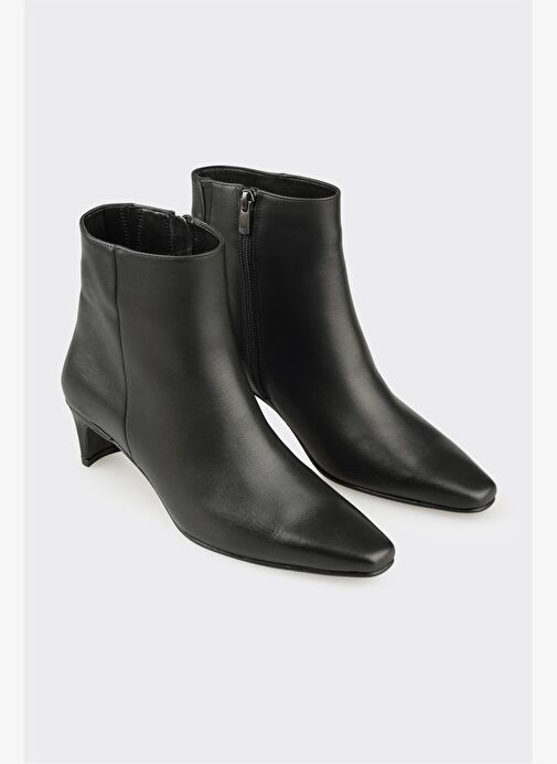 Siyah Deri Kadın Klasik Bot - Görsel 3