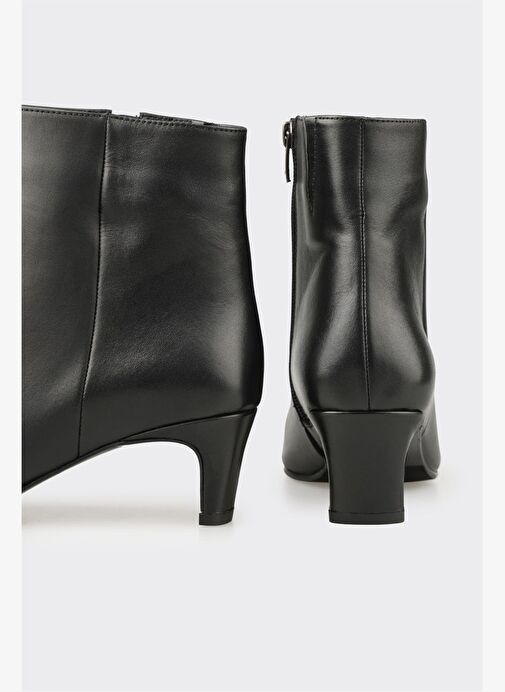 Siyah Deri Kadın Klasik Bot - Görsel 5