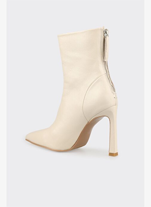 Bej Deri Kadın Klasik Bot - Görsel 4