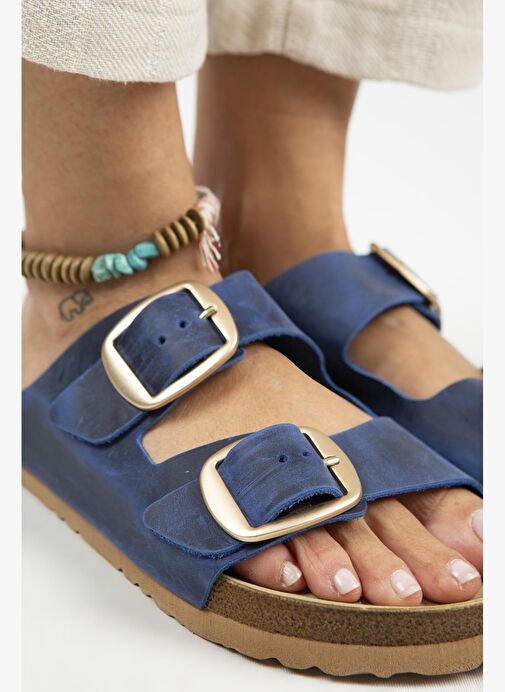 Manijero İrene Eskitme Kadın Deri Hakiki Deri Çift Tokalı Mavi Gold Terlik - Görsel 4