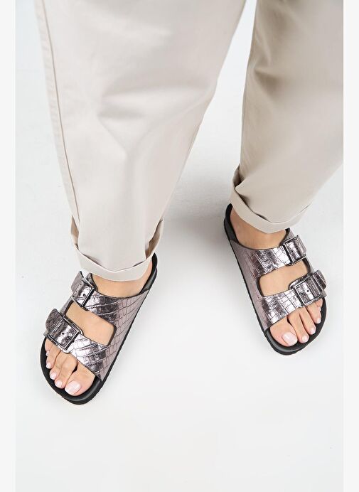 Manijero Anjelic Croco Kadın Hakiki Deri Çift Tokalı Platin Terlik - Görsel 8