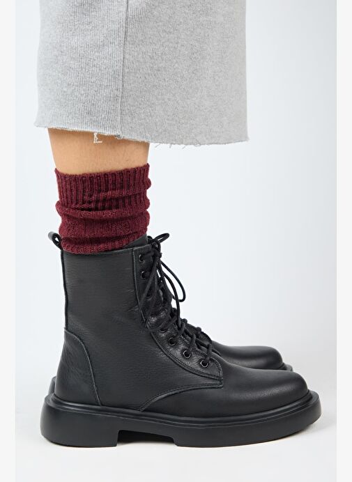 Manijero (Niro) Kadın Hakiki Deri Bağcıklı Siyah Bot - Görsel 2