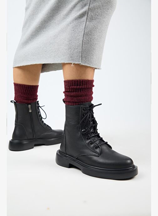 Manijero (Niro) Kadın Hakiki Deri Bağcıklı Siyah Bot - Görsel 7