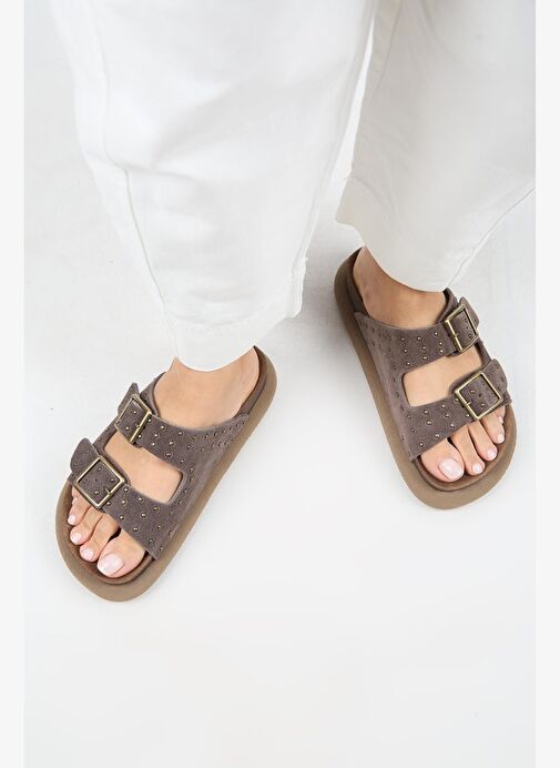 Manijero (Sude) Kadın Hakiki Deri Çift Tokalı Troklu Açık Kahve Terlik - Görsel 8